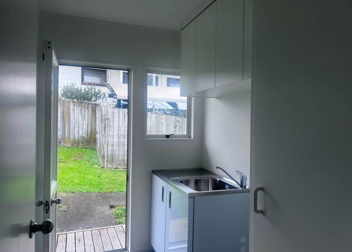  at 12A Flaunty Place, West Harbour, Waitakere City, Auckland