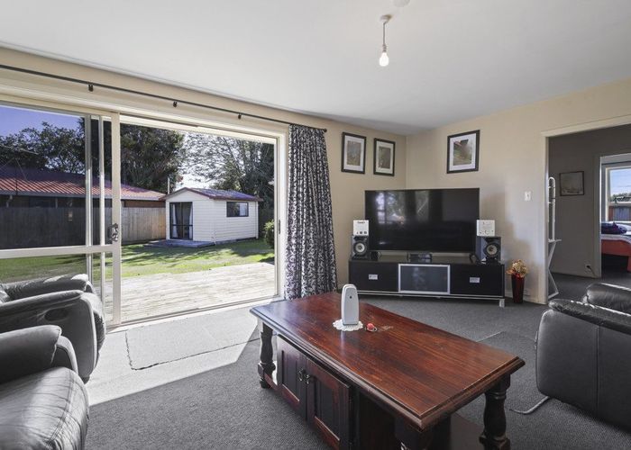  at 75 Oakhampton Street, Hornby, Christchurch