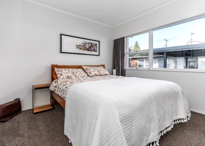  at 2B Hubert Henderson Place, Remuera, Auckland