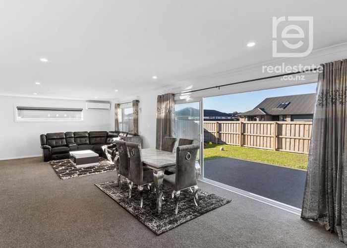  at 8 Clonbunny Close, Rolleston, Rolleston