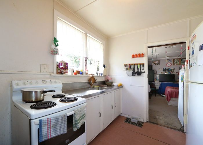  at 711 Kiwi Street, Camberley, Hastings