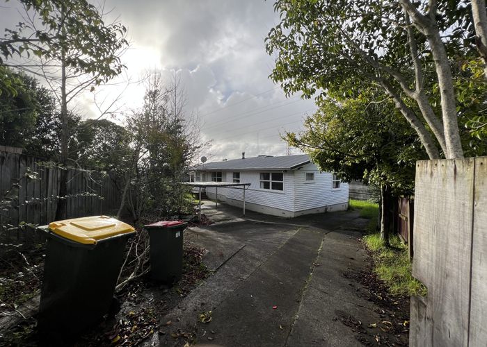  at 25 Marewa Street, Te Atatu South, Waitakere City, Auckland