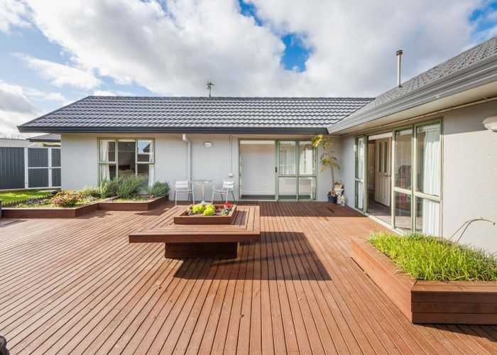  at 82 James Line, Kelvin Grove, Palmerston North, Manawatu / Whanganui