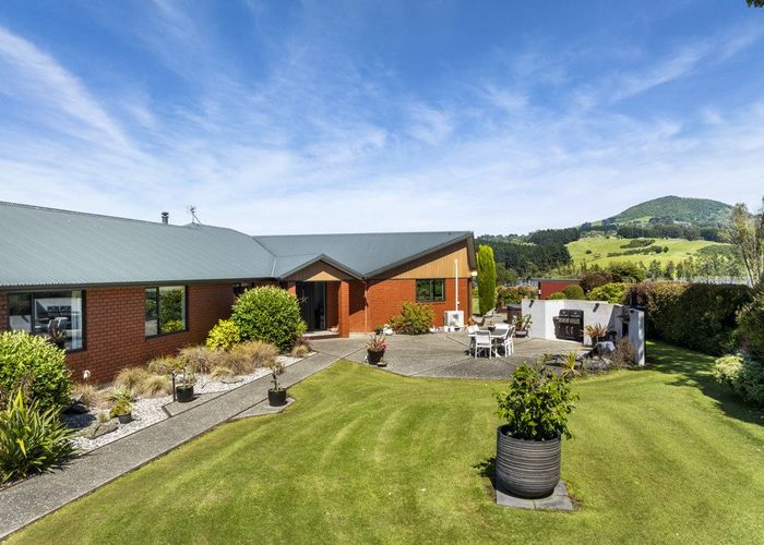  at 17 Wavy Knowes Drive, Waldronville, Dunedin