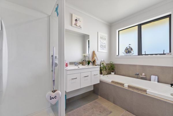  at Cambridge, Waipa, Waikato