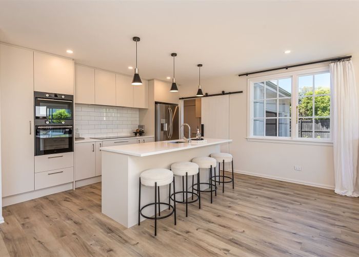 For sale 223 Maidstone Road, Avonhead, Christchurch City, Canterbury