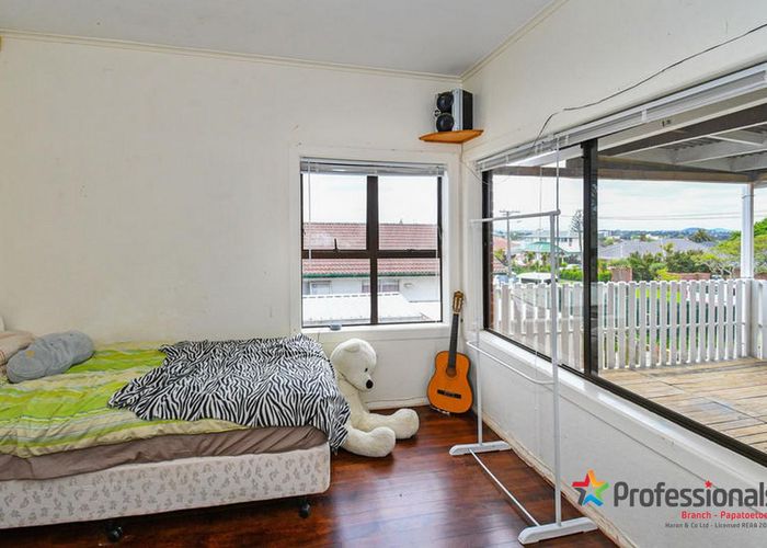  at 36 Peverill Crescent, Papatoetoe, Auckland