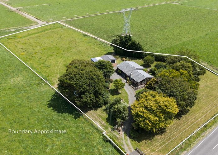  at 1400 Rongotea Road, Kairanga, Palmerston North, Manawatu / Whanganui