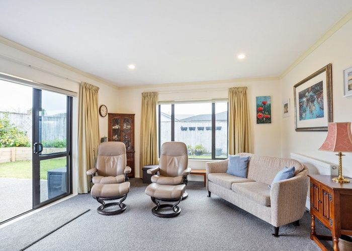  at 5 Consort Close, Paraparaumu Beach, Kapiti Coast, Wellington