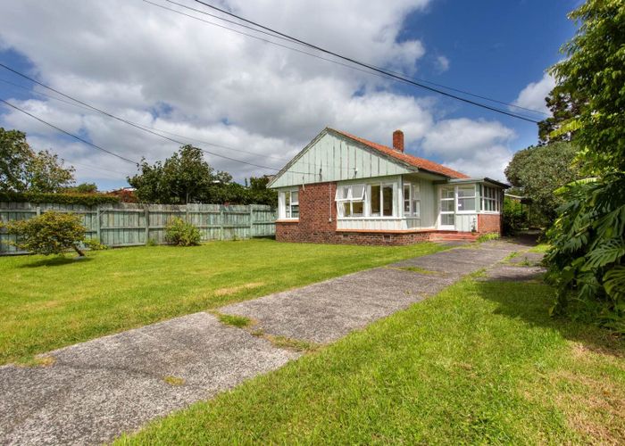  at 55 Seacliffe Avenue, Belmont, North Shore City, Auckland