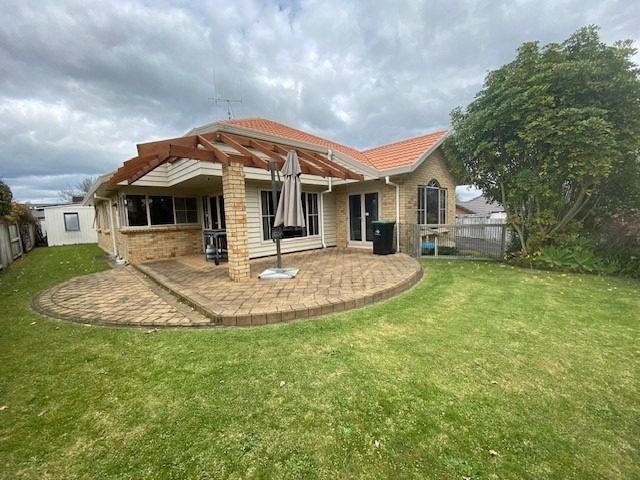  at 4 Knightsbridge Place, Bethlehem, Tauranga