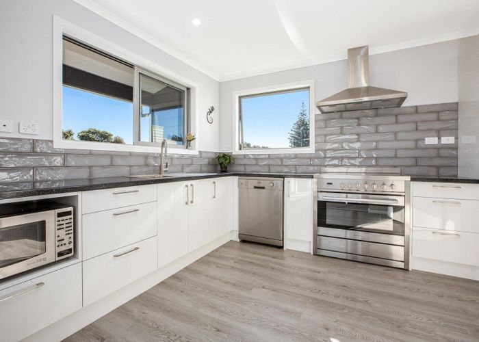  at 16 Manly Street, Paraparaumu Beach, Kapiti Coast, Wellington