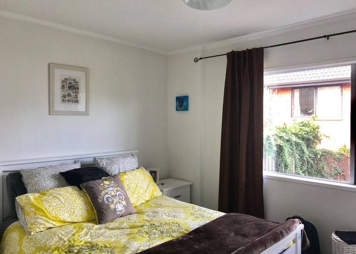  at 2/4 Monteith Cres, Remuera, Auckland City, Auckland