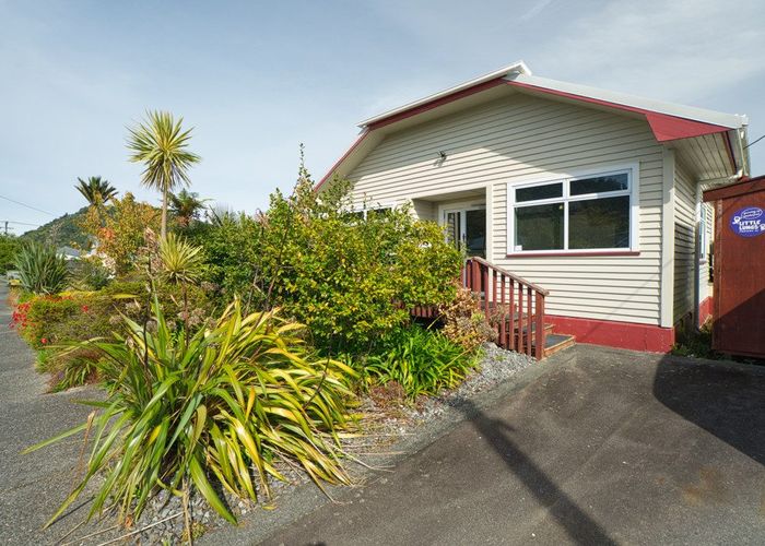  at 38 Fox Street, Cobden, Grey, West Coast
