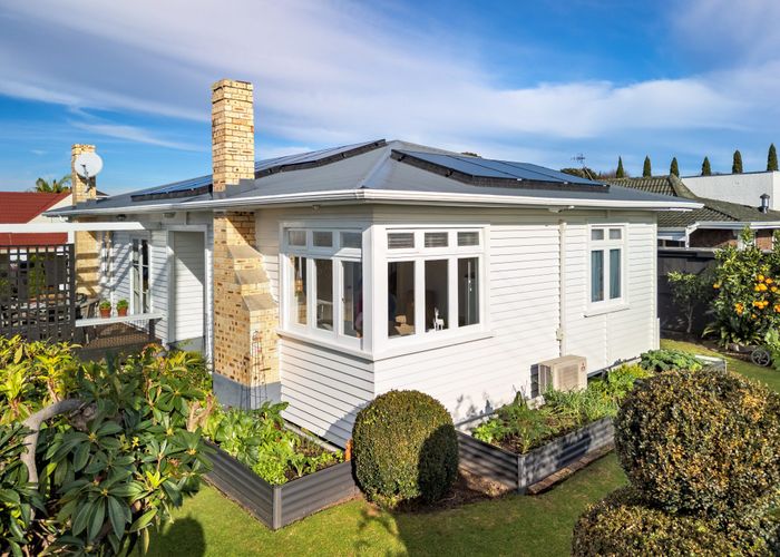  at 376A Devonport Road, Avenues, Tauranga, Bay Of Plenty