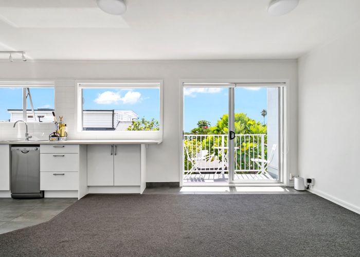  at 1E Caroline Street, Saint Marys Bay, Auckland