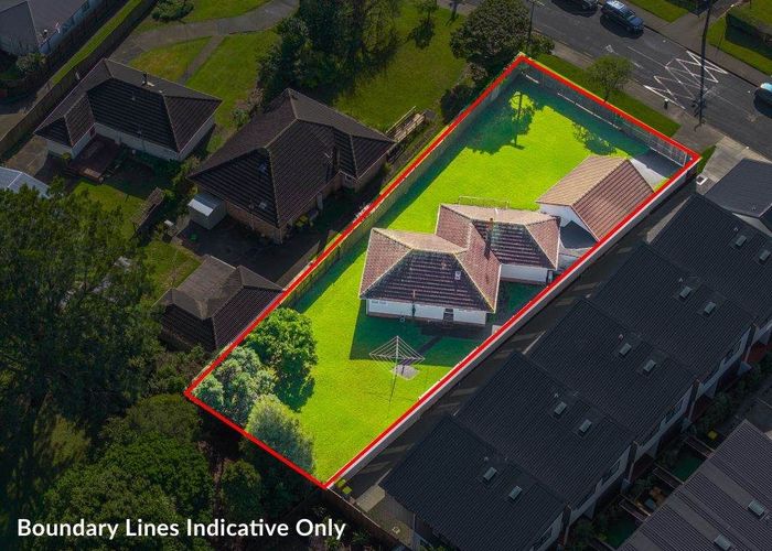  at 47 Neil  Ave, Te Atatu Peninsula, Waitakere City, Auckland