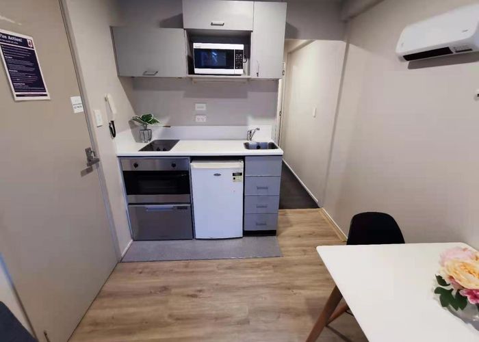  at 216/72 Nelson Street, Auckland Central, Auckland