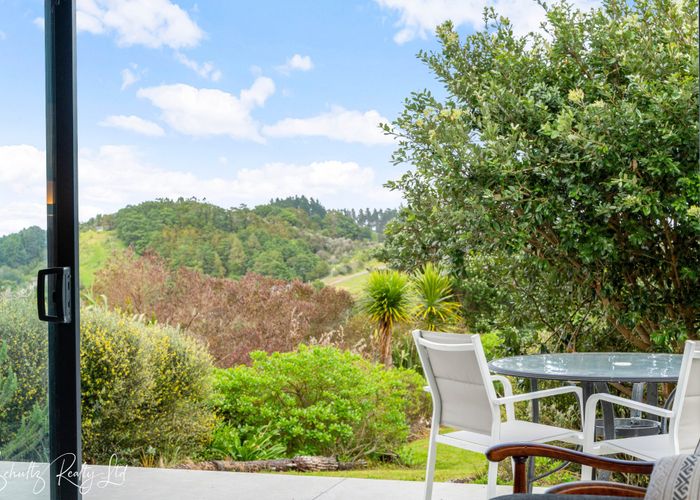  at 124 Wearmouth Road, Paparoa