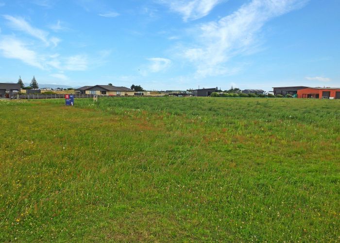  at 10 Carex Grove, Foxton Beach, Horowhenua, Manawatu / Whanganui