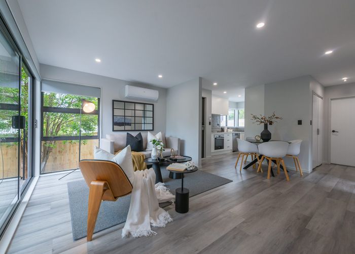  at 6B Zingaro Place, Massey, Waitakere City, Auckland
