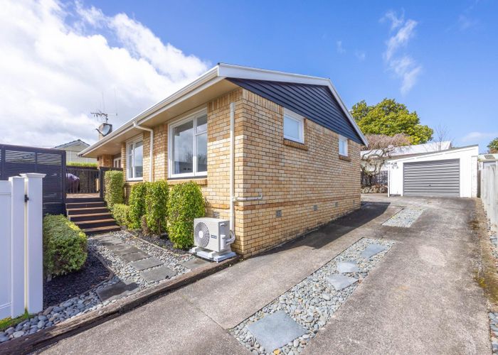  at 6 Ross View Terrace, Dinsdale, Hamilton, Waikato