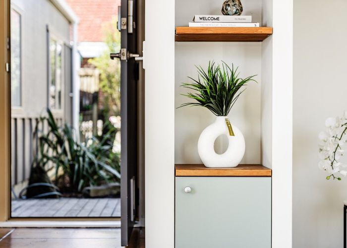  at 6 Forest Hill Road, Henderson, Auckland