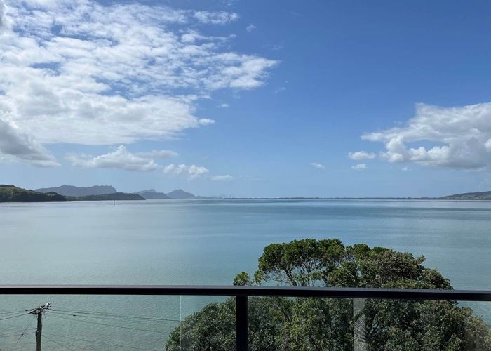  at 102 Beach Road, Onerahi, Whangarei