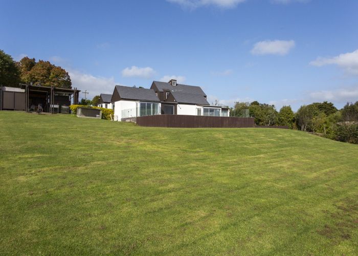  at 372 Redoubt Road, Totara Park, Manukau City, Auckland