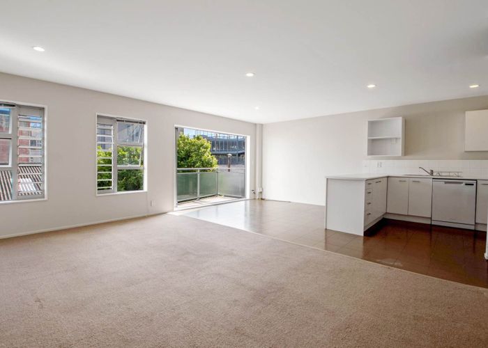  at 9/17 Auburn Street, Grafton, Auckland