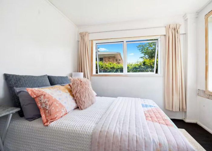  at 180A Tuhikaramea Road [FLAT], Dinsdale, Hamilton, Waikato