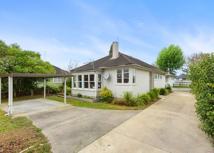  at 2 & 2A Sare Crescent, Fairfield, Hamilton, Waikato