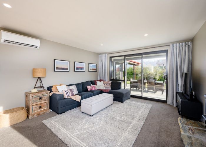  at 9 Kapuka Lane, Wanaka