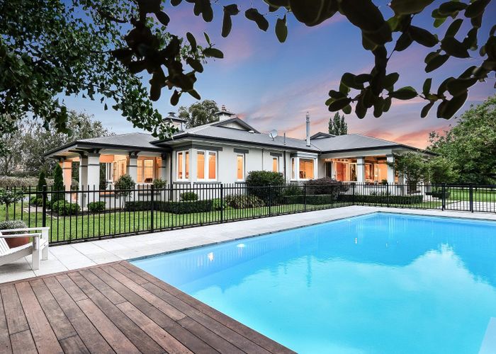  at 427 Bruntwood Road, Cambridge