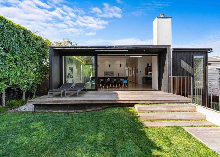  at 27 Wynyard Road, Mount Eden, Auckland City, Auckland