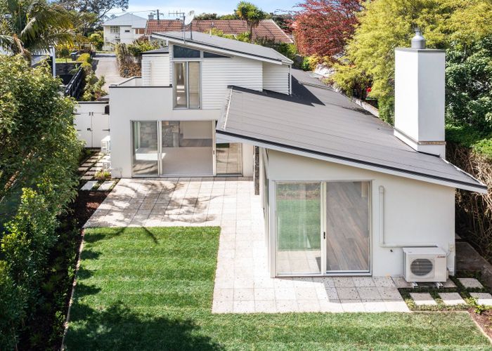  at 9A Eglinton Ave, Mount Eden, Auckland City, Auckland