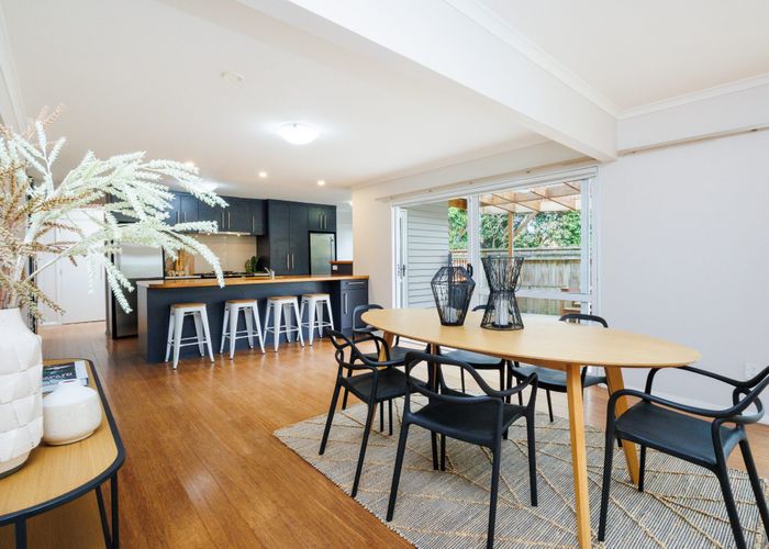  at 221B Victoria Avenue, Hokowhitu, Palmerston North, Manawatu / Whanganui