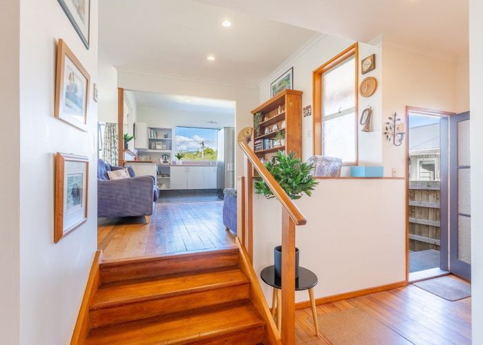  at 19 Alexander Road, Raumati Beach, Paraparaumu