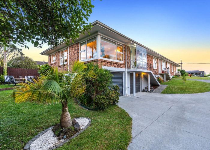  at 3/3 Marsh Avenue, Forrest Hill, North Shore City, Auckland