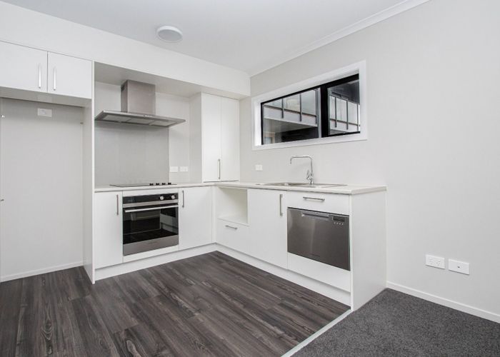  at 105/17 Vialou Street, Hamilton Central, Hamilton