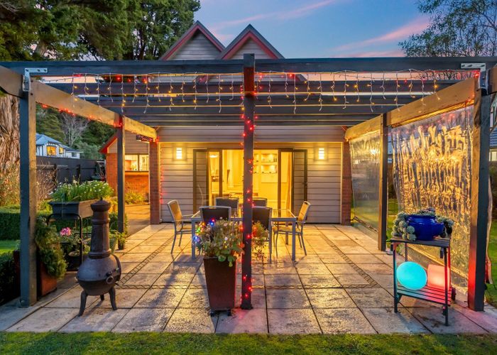  at 9 Johnswood Grove, Clouston Park, Upper Hutt, Wellington