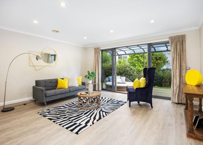  at 100A Moa Road, Point Chevalier, Auckland