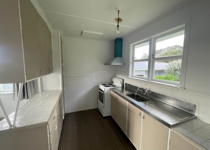  at 50 Paewai Road, Glen Eden, Auckland