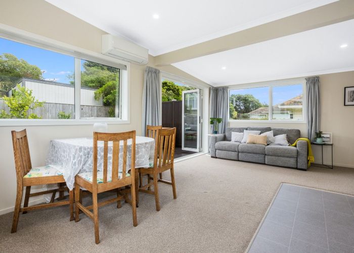  at Titahi Bay, Porirua, Wellington