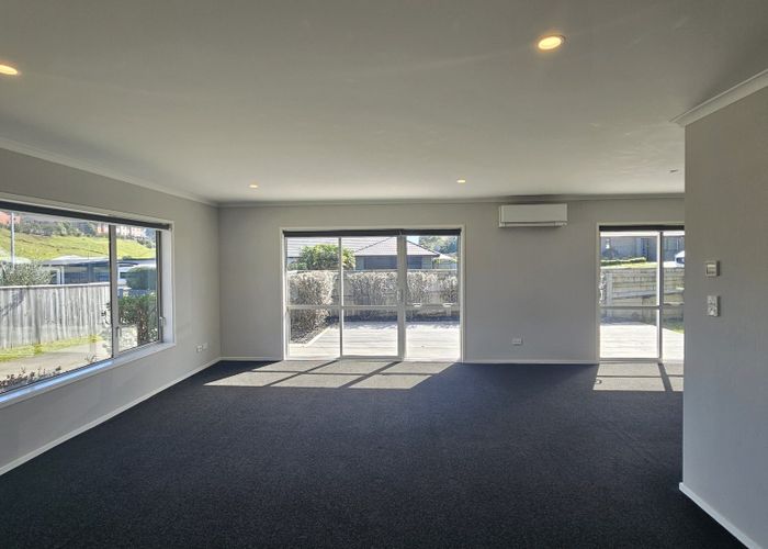  at 10 Garrett Drive, Whalers Gate, New Plymouth, Taranaki