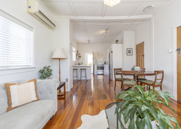  at 1/17 Elm Street, Avondale, Auckland