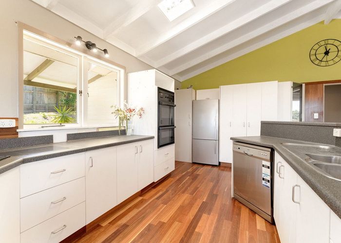  at 200 Welcome Bay Road, Welcome Bay, Tauranga, Bay Of Plenty