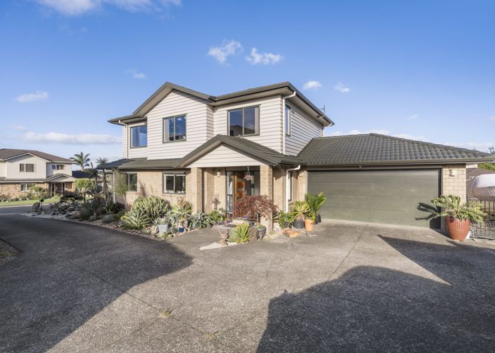  at 13 Riverglade Parkway, Te Atatu South, Waitakere City, Auckland