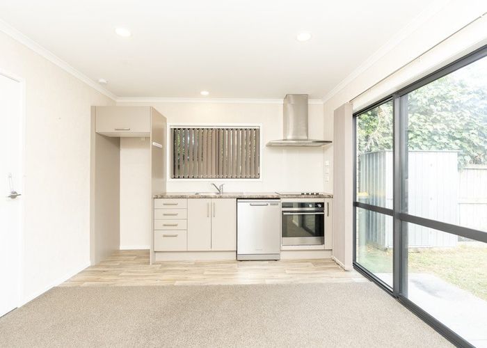  at 4/123 Holland Road, Fairfield, Hamilton