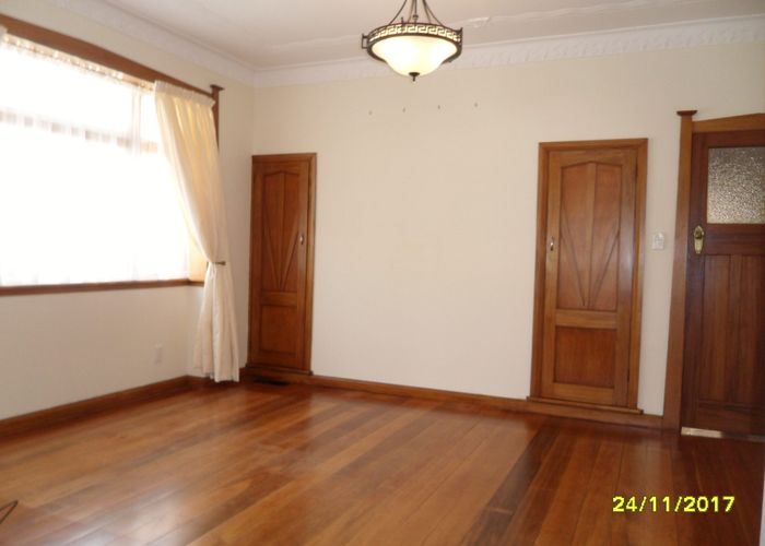  at Firth Terrace, Karori, Wellington, Wellington